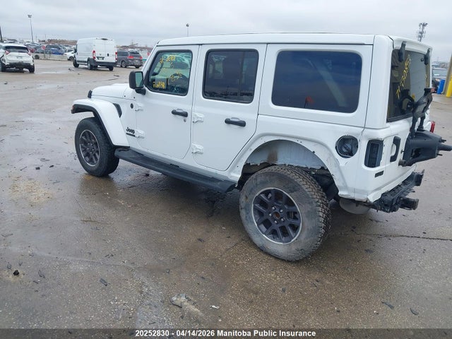 1C4HJXEGXMW628438 Jeep Wrangler Unlimited Sahara 80th Anniversary Edition