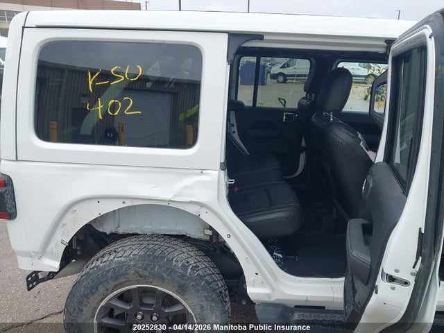 1C4HJXEGXMW628438 Jeep Wrangler Unlimited Sahara 80th Anniversary Edition