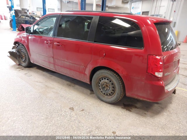 20252846 :رقم المزاد ، 2C4RDGEG6GR216185 vin ، 2016 Dodge Grand Caravan R/t مزاد بيع