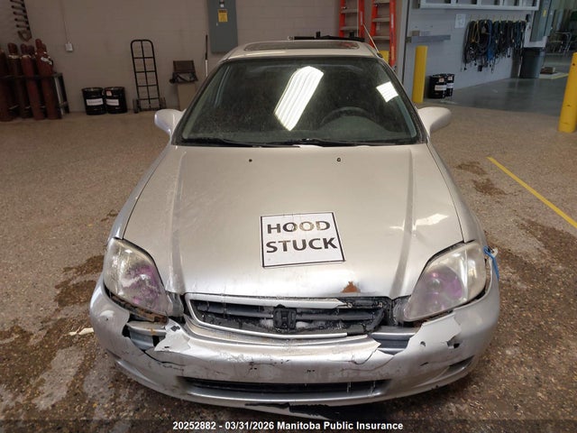 2000 Honda Civic Si Si მანქანა იყიდება აუქციონზე, vin: 1HGEJ8274YL805264, აუქციონის ნომერი: 20252882