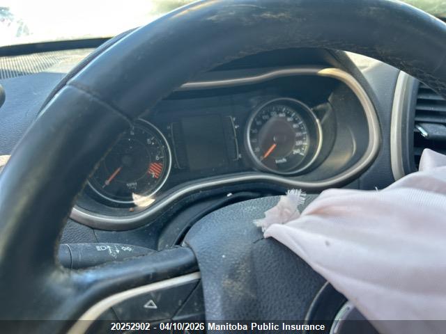 20252902 :رقم المزاد ، 1C4PJMCB4FW662198 vin ، 2015 Jeep Cherokee North مزاد بيع