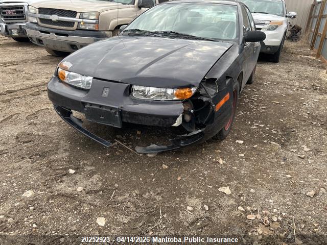 20252923 :رقم المزاد ، 1G8ZK5272YZ205698 vin ، 2000 Saturn Sl2 مزاد بيع