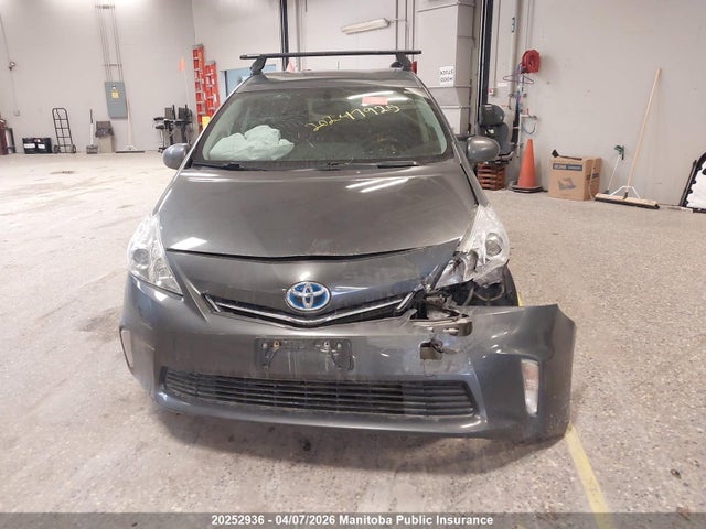 2014 Toyota Prius V მანქანა იყიდება აუქციონზე, vin: JTDZN3EU4E3355278, აუქციონის ნომერი: 20252936