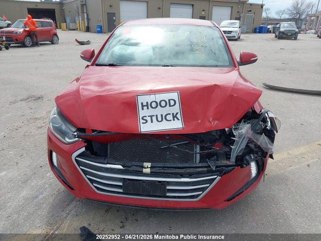 KMHD84LF7JU678560 Hyundai ELANTRA GL