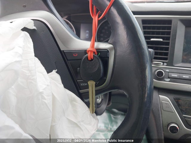 KMHD84LF7JU678560 Hyundai ELANTRA GL