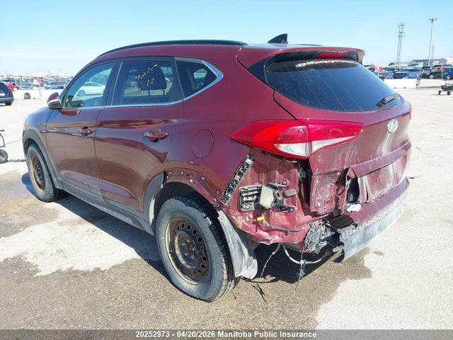 KM8J3CA44GU136533 Hyundai Tucson