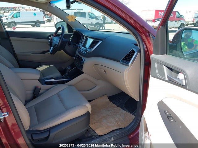 KM8J3CA44GU136533 Hyundai Tucson