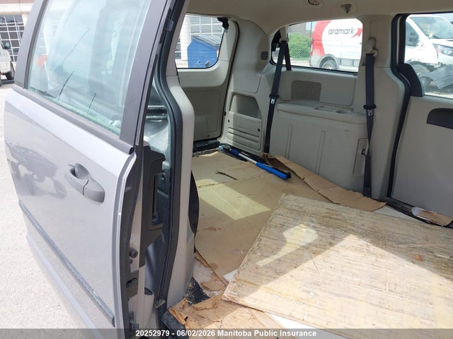 2014 Dodge Grand Caravan Crew მანქანა იყიდება აუქციონზე, vin: 2C4RDGBG9ER415586, აუქციონის ნომერი: 20252979