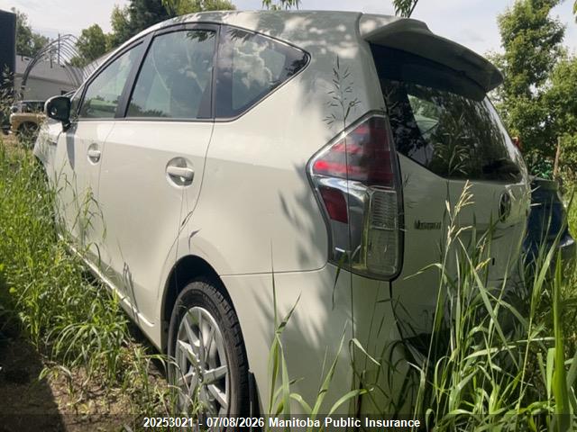 Продаж на аукціоні авто 2018 Toyota Prius V, vin: JTDZN3EU7JJ075697, номер лоту: 20253021