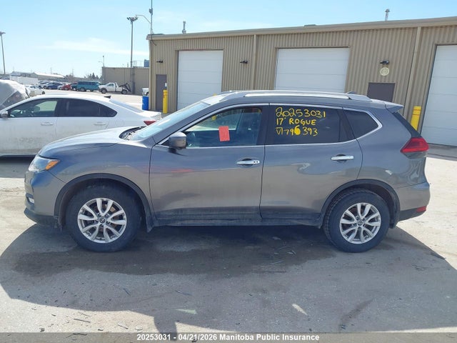 5N1AT2MV7HC796393 Nissan ROGUE SV