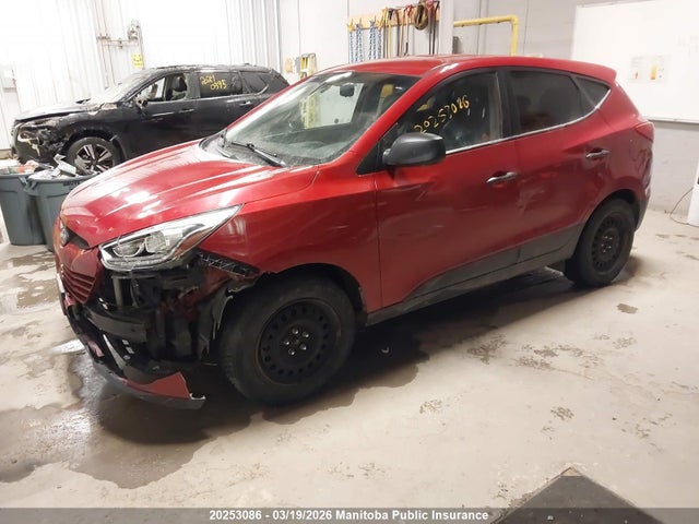 KM8JT3AF8FU119055 Hyundai Tucson Gl