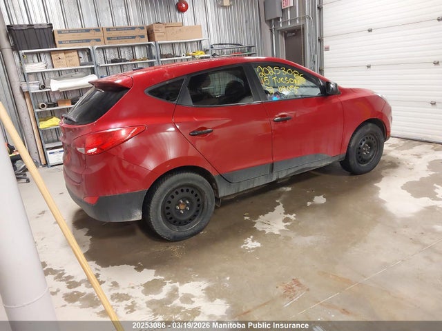 KM8JT3AF8FU119055 Hyundai Tucson Gl