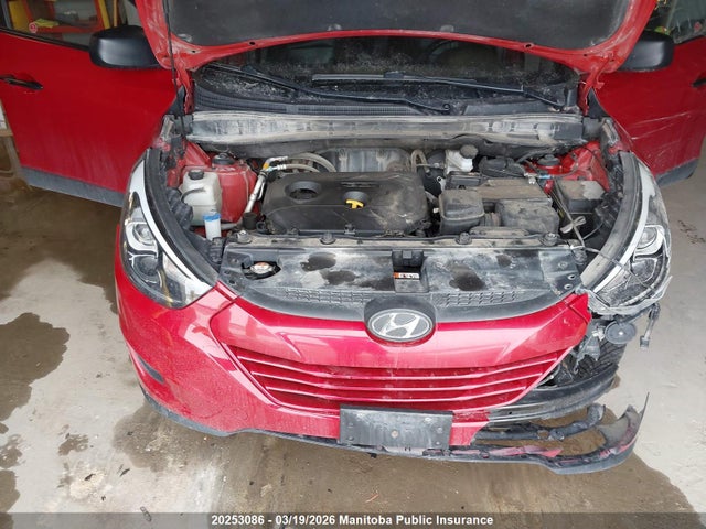 KM8JT3AF8FU119055 Hyundai Tucson Gl