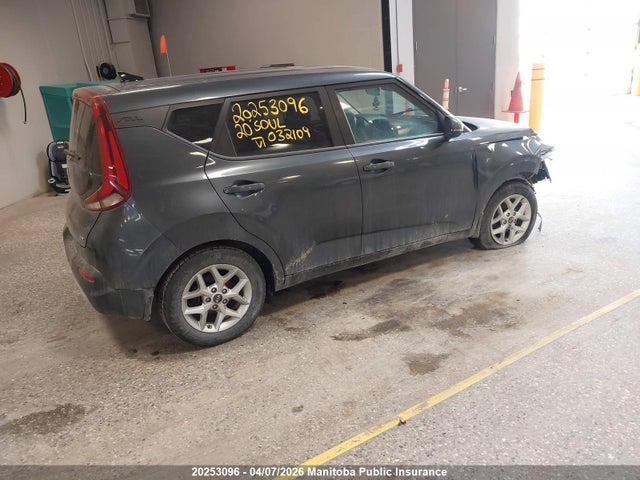 KNDJ33AU1L7032109 KIA SOUL EX