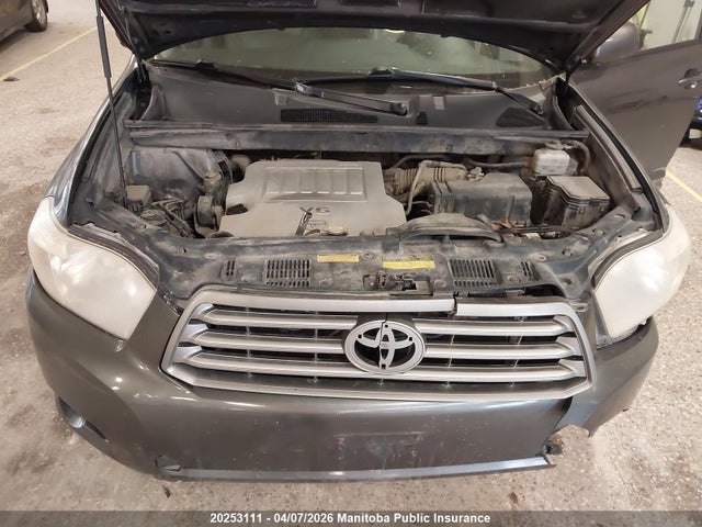 2010 Toyota Highlander Sport V6 მანქანა იყიდება აუქციონზე, vin: 5TDJK3EH1AS003860, აუქციონის ნომერი: 20253111