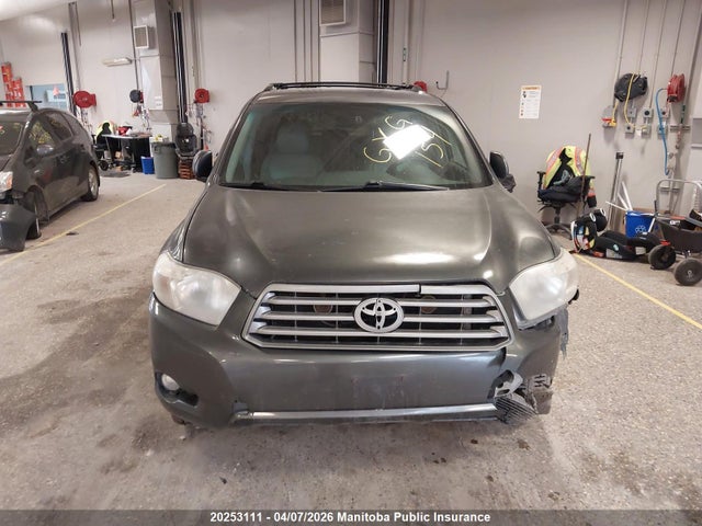 2010 Toyota Highlander Sport V6 მანქანა იყიდება აუქციონზე, vin: 5TDJK3EH1AS003860, აუქციონის ნომერი: 20253111