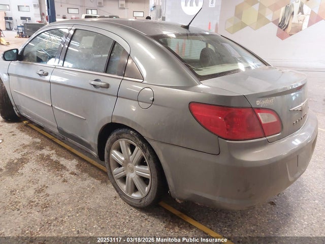 2010 Chrysler Sebring Limited მანქანა იყიდება აუქციონზე, vin: 1C3CC5FV4AN217709, აუქციონის ნომერი: 20253117