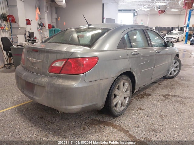 2010 Chrysler Sebring Limited მანქანა იყიდება აუქციონზე, vin: 1C3CC5FV4AN217709, აუქციონის ნომერი: 20253117