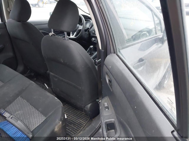 20253131 :رقم المزاد ، 3N1CN8DV3ML808633 vin ، 2021 Nissan Versa 1.6 S مزاد بيع