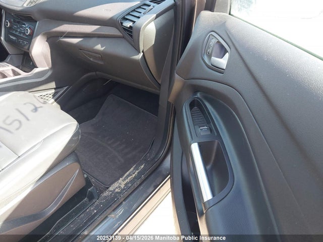 1FMCU9H97KUB88726 Ford ESCAPE SEL