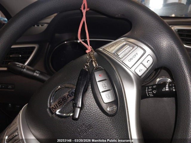 5N1AT2MV4GC817697 Nissan ROGUE SV