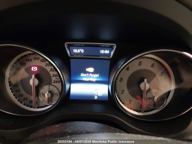 20253194 :رقم المزاد ، WDCTG4GB4HJ338007 vin ، 2017 Mercedes Benz Gla250 مزاد بيع