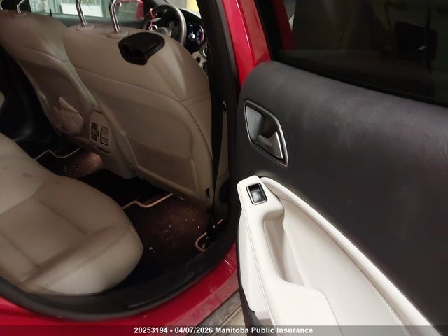 20253194 :رقم المزاد ، WDCTG4GB4HJ338007 vin ، 2017 Mercedes Benz Gla250 مزاد بيع