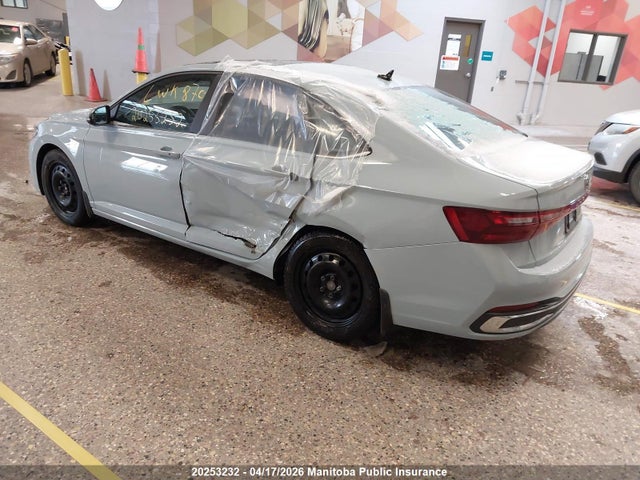 Aukcja sprzedaży 2025 Volkswagen Jetta Highline 1.5 Tsi, vin: 3VWGX7BU1SM092610, numer aukcji: 20253232
