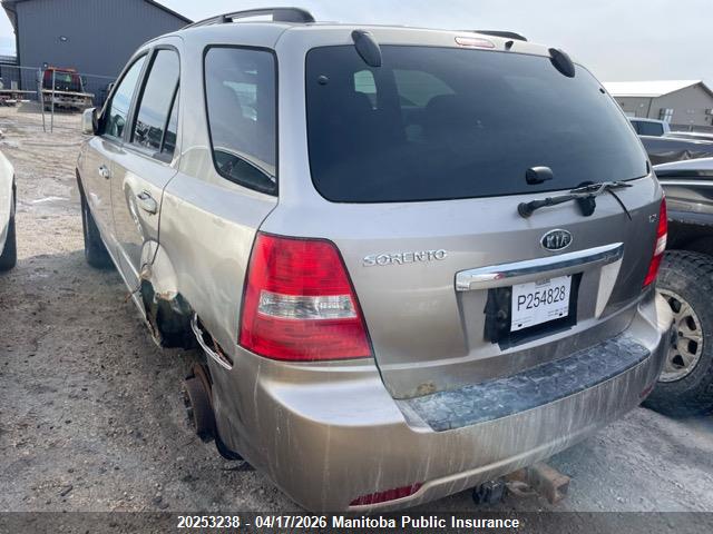 20253238 :رقم المزاد ، KNDJC735585861569 vin ، 2008 Kia Sorento Lx V6 مزاد بيع