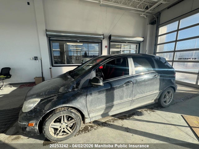 2010 Mercedes Benz B200 მანქანა იყიდება აუქციონზე, vin: WDDFH3DB6AJ604539, აუქციონის ნომერი: 20253242