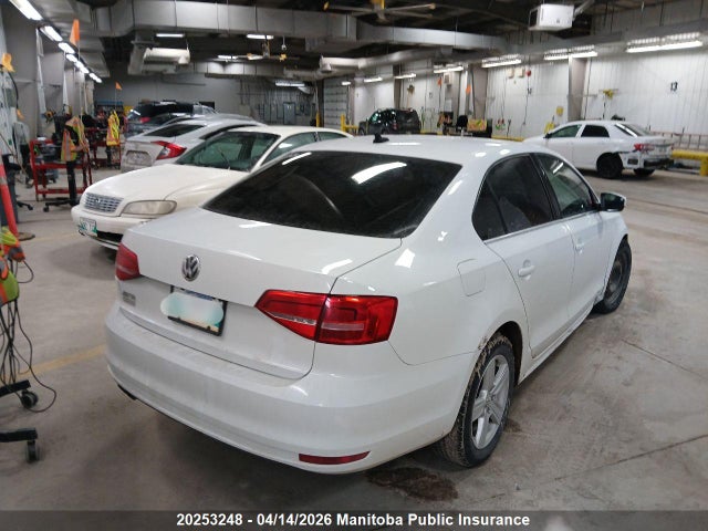 20253248 :رقم المزاد ، 3VW2K7AJ1FM330378 vin ، 2015 Volkswagen Jetta 2.0 مزاد بيع