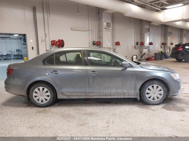 2017 Volkswagen Jetta 1.4 Tsi მანქანა იყიდება აუქციონზე, vin: 3VW2B7AJ5HM344058, აუქციონის ნომერი: 20253257