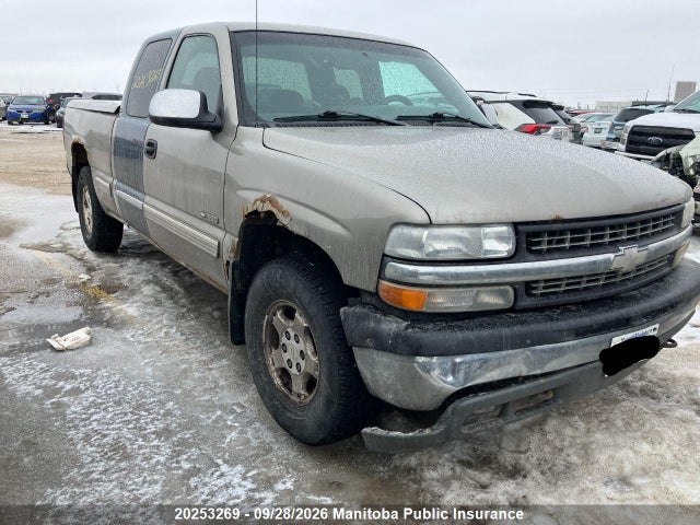 Aukcja sprzedaży 2002 Chevrolet Silverado 1500 Ls Ext Cab, vin: 2GCEK19V921262241, numer aukcji: 20253269