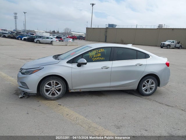 20253281 :رقم المزاد ، 3G1BE5SM7HS505621 vin ، 2017 Chevrolet Cruze Lt Turbo مزاد بيع
