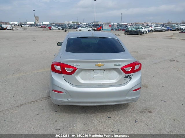20253281 :رقم المزاد ، 3G1BE5SM7HS505621 vin ، 2017 Chevrolet Cruze Lt Turbo مزاد بيع