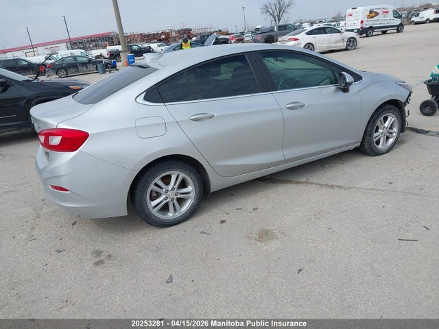 20253281 :رقم المزاد ، 3G1BE5SM7HS505621 vin ، 2017 Chevrolet Cruze Lt Turbo مزاد بيع