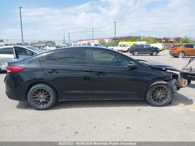 KMHD84LF1HU266760 Hyundai ELANTRA GL