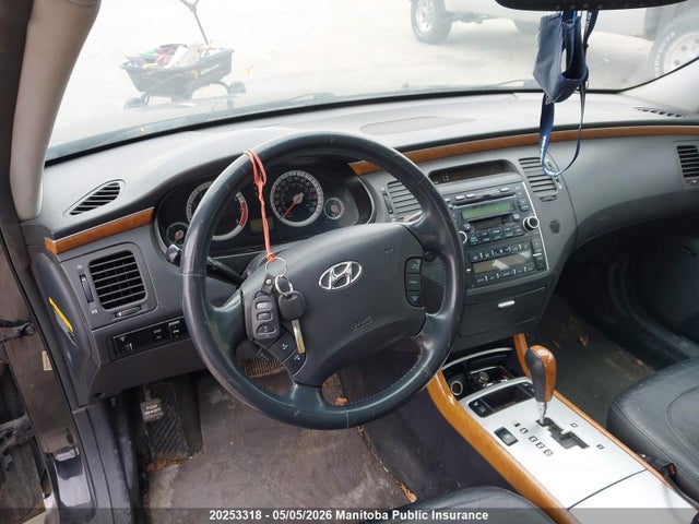 2006 Hyundai Azera მანქანა იყიდება აუქციონზე, vin: KMHFC46F06A051050, აუქციონის ნომერი: 20253318