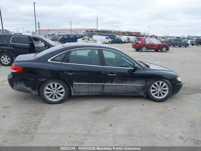 2006 Hyundai Azera მანქანა იყიდება აუქციონზე, vin: KMHFC46F06A051050, აუქციონის ნომერი: 20253318