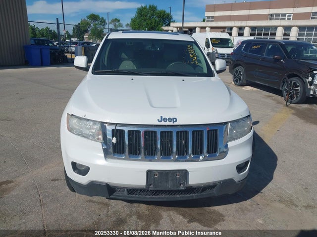 Продаж на аукціоні авто 2013 Jeep Grand Cherokee Laredo, vin: 1C4RJFAG3DC615617, номер лоту: 20253330