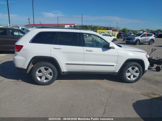 Продаж на аукціоні авто 2013 Jeep Grand Cherokee Laredo, vin: 1C4RJFAG3DC615617, номер лоту: 20253330