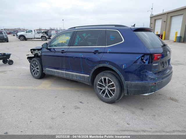 3VV2B7AX4MM056387 Volkswagen Tiguan Comfortline 2.0 Tsi