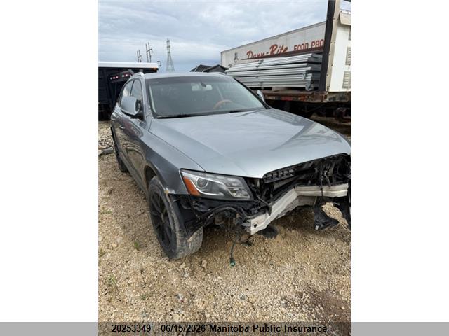 20253349 :رقم المزاد ، WA1LKCFP4AA013143 vin ، 2010 Audi Q5 V6 مزاد بيع