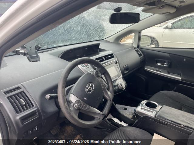 20253403 :رقم المزاد ، JTDZN3EU8FJ036320 vin ، 2015 Toyota Prius V مزاد بيع