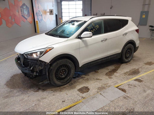 5XYZUDLB0JG548026 Hyundai SANTA FE SPORT
