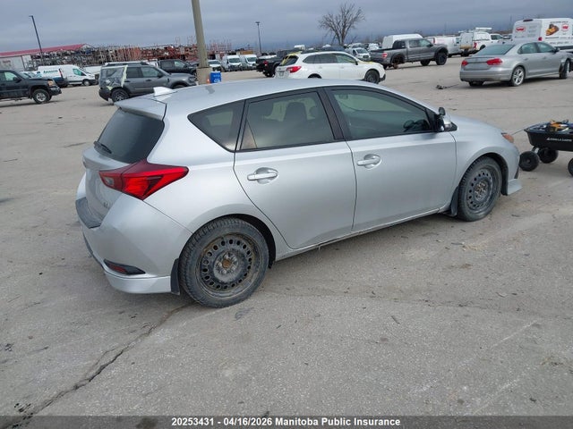 JTNKARJE0HJ533066 Toyota COROLLA IM
