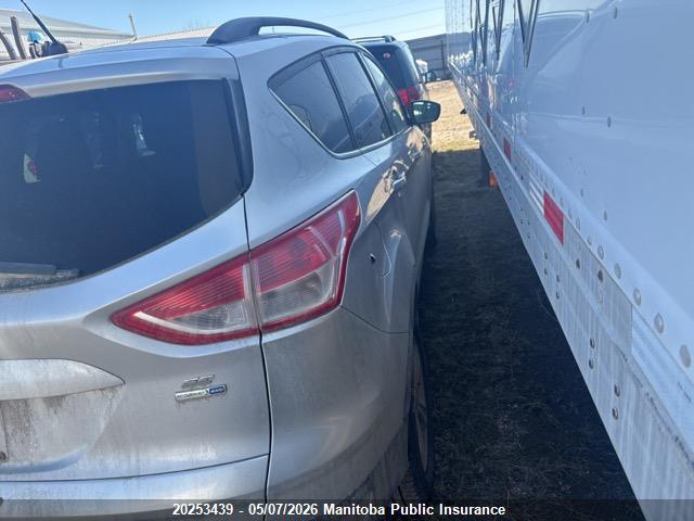 Продажа на аукционе авто 2014 Ford Escape Se, vin: 1FMCU9G96EUC71358, номер лота: 20253439