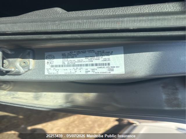Продажа на аукционе авто 2014 Ford Escape Se, vin: 1FMCU9G96EUC71358, номер лота: 20253439
