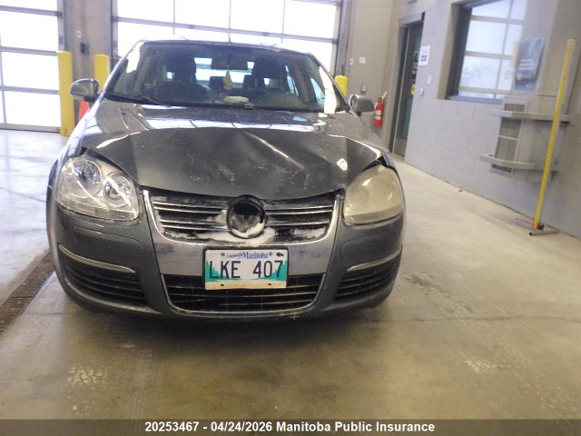 2008 Volkswagen Jetta 2.5 მანქანა იყიდება აუქციონზე, vin: 3VWJM31K78M027986, აუქციონის ნომერი: 20253467