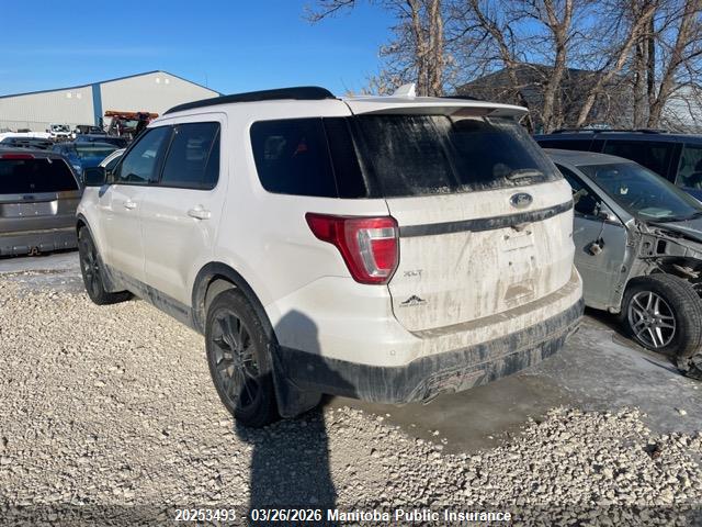 1FM5K8D81HGD60780 Ford EXPLORER XLT